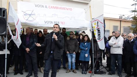 M5s Marigliano Candidati Elezioni 2014 Intervento Luigi Di Maio Piazza