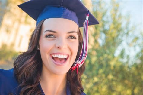 How To Prepare For Post Grad Life 9 Steps For Success College Girl