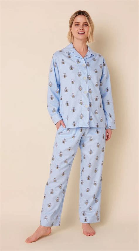 The Cats Pajamas Womens Queen Bee Flannel Classic Pajama Set In Blue