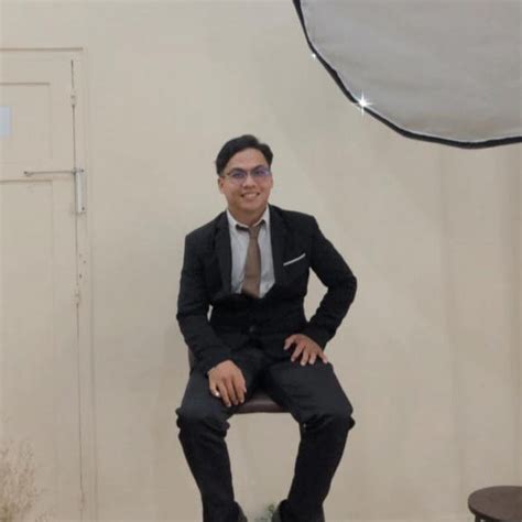 amlnzuvupezceclglrzjjpfkjtddmutrgeseqfvgs   cxffffff  rj