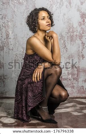 Black Nude Pregnant Girl Posing Red Stock Photo 47866846 Shutterstock