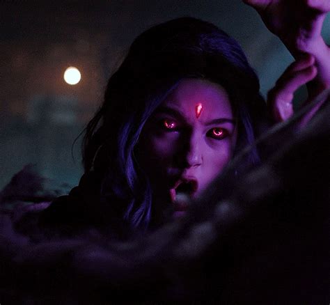 Teagan Croft As Rachel Roth Raven In Titans Dc Multiverse