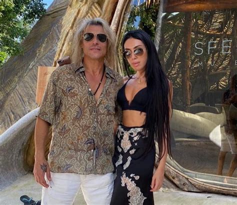 Todas Las Fotos Claudio Paul Caniggia Y Sofia Bonelli Celebraron Su