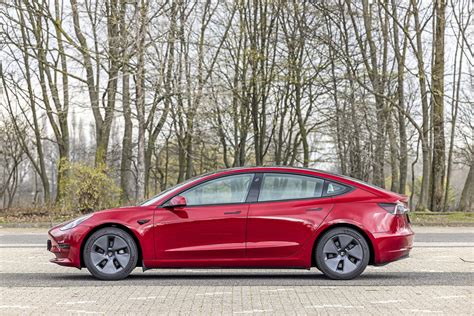 Gaat Elon Musk Vandaag De Nieuwe Tesla Model Onthullen