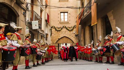 Festa del Renaixement en Tortosa una fiesta de interés turístico nacional