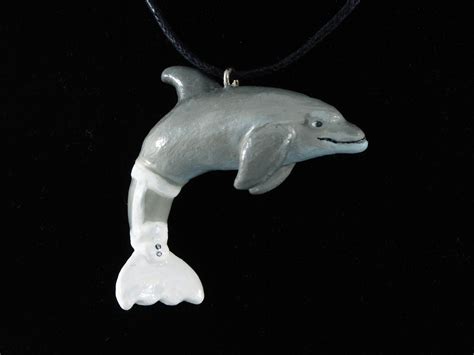 Winter the Dolphin Necklace with Prosthetic Fluke