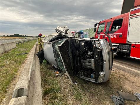 Wypadek z udziałem samochodu osobowego