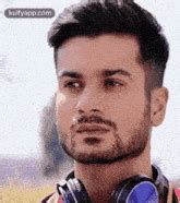 Sunny Kaushal.Gif GIF - Sunny kaushal Bhangra paa-le Alina - Discover ...