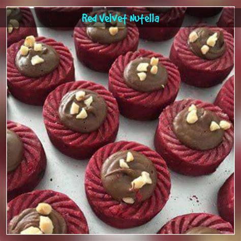 Kuih Raya Red Velvet Nutella Tart Close Order Food Drinks