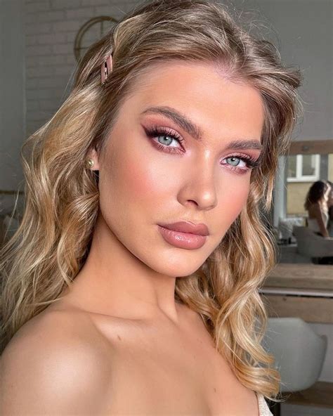 Nude Makeup Pink Makeup Glam Makeup Fashion Makeup Hair Makeup