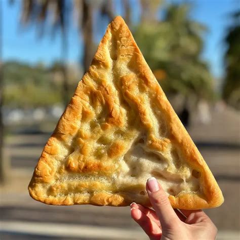 La Focaccia Regina Povera Della Tavola La Spezia Levante Ligure