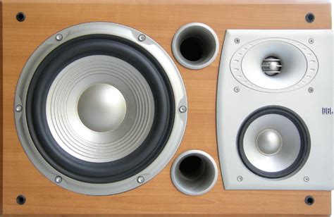 Jbl S38 Ii