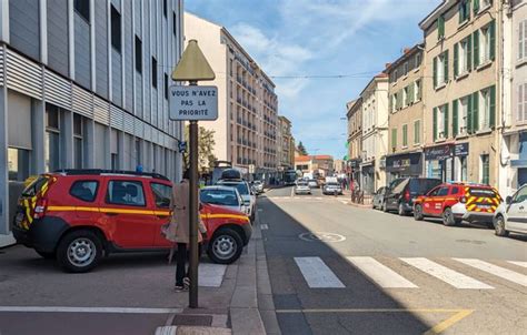 Un piéton de 92 ans renversé par une voiture dans le centre de Roanne