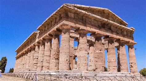 Caserta San Leucio E Paestum Viaggi Organizzati ESITUR