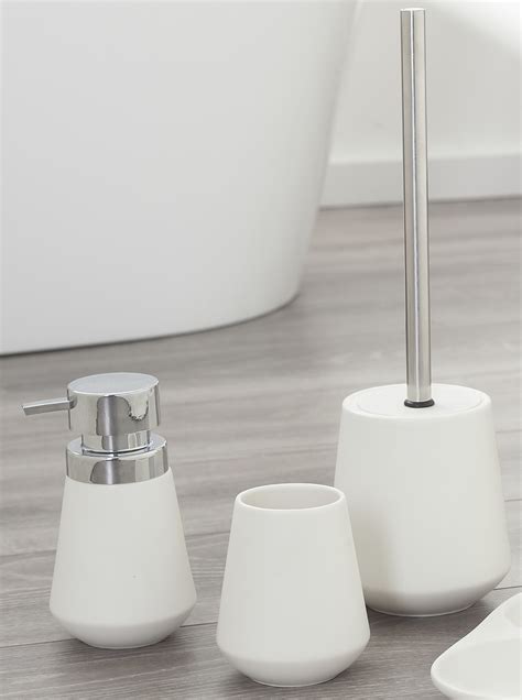 Chrome Porcelain Bathroom Accessories Everything Bathroom