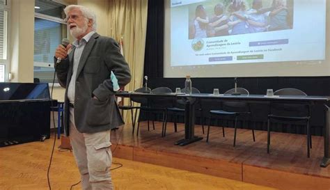 Professor José Pacheco deu três palestras em Santarém