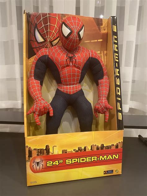 Spiderman Official Movie Rare Merchandise Ultra Pose Figure Off