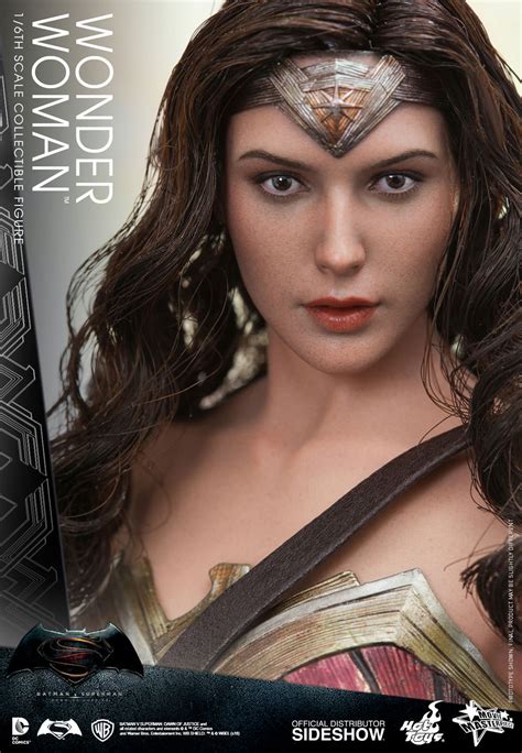 Toy Review Dawn Of Justice Hot Toys Gal Gadot Wonder Woman 1 6th Scale Movie Masterpiece Figure