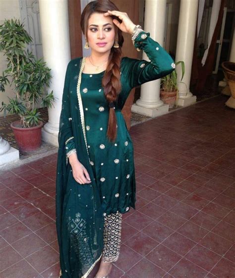 Hot Sexy Benita David Bikini Pics