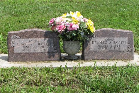 Delores Arlene “Dee” Monroe Ballou (1924-1988) - Find a Grave Memorial
