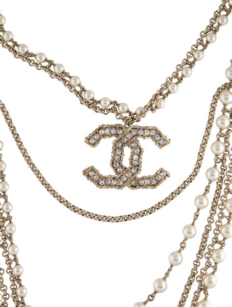 Chanel Faux Pearl Strass Cc Logo Multistrand Pendant Necklace