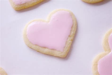 Heart-Shaped Sugar Cookies - Mon Petit Four