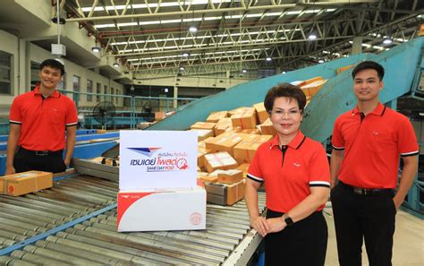 Bangkok Post Post Office Touts Express Service To Aid E Commerce