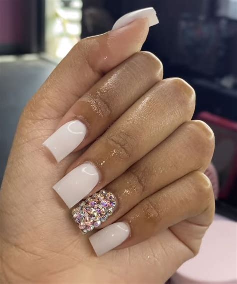 Pin By Tamyia On Fresh Set Short Acrylic Nails Designs Short