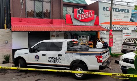 Morelia A Balazos Asesinan A Chavo Dentro De Una Vinatería