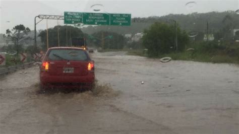 Complicaciones Por La Lluvia En Las Rutas Queda Un Corte Y Recomiendan Circular Con Mucha