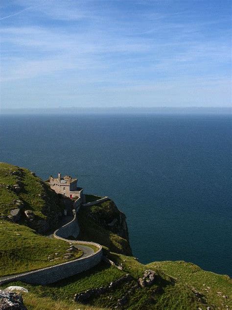 Great Orme Lighthouse | Llandudno, Wales england, Beautiful places