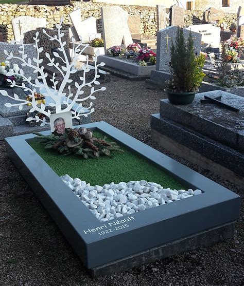 Tombstone Diy Tombstone Designs Gravestone Grave Flowers Funeral