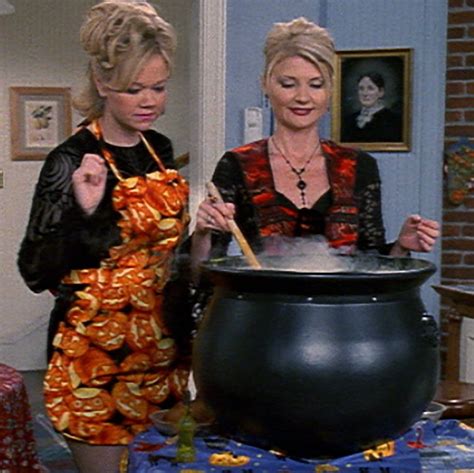 25 Best Halloween TV Episodes to Stream This October