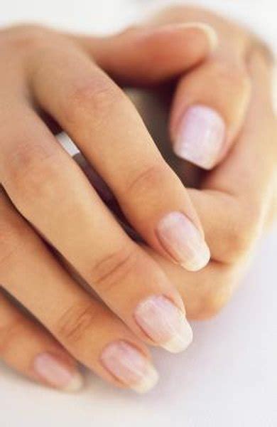 Striations On Fingernails And Nutrition Woman