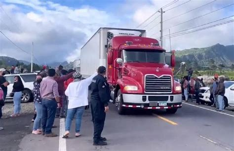 Camioneros de carga agrícola podrían irse a paro el 10 de enero