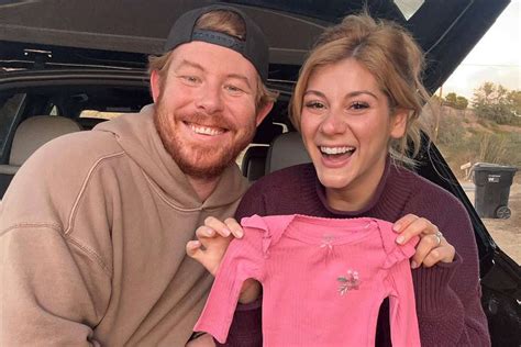 Singer Jax Addresses Commenters Speculating Her Pregnancy Belly Is ‘fake