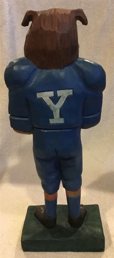 Lot Detail - VINTAGE YALE BULLDOGS WOOD CARVED STATUE - RARE