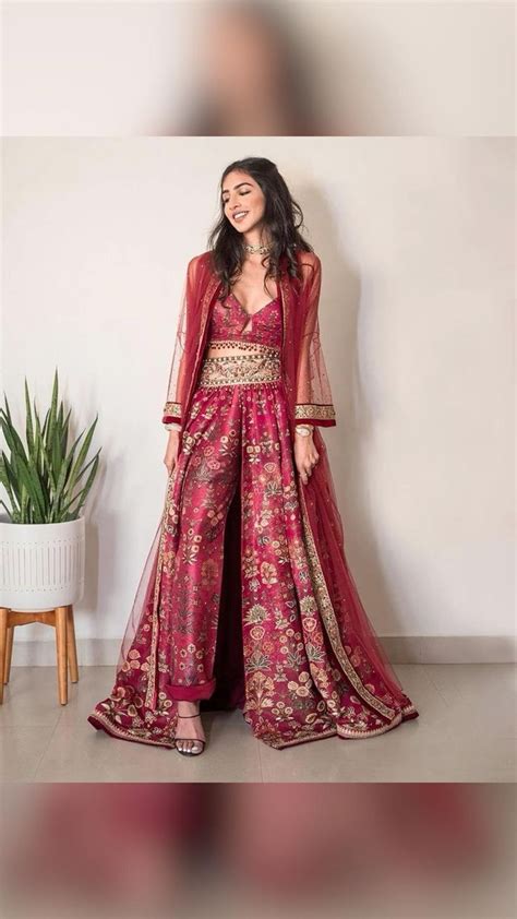 Modern Indian wear for a hot summer 2023 Bollywood style wedding ...