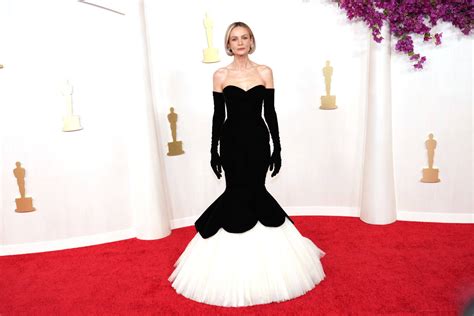 Carey Mulligan Was Sarahs Best Dressed At The 2024 Oscars