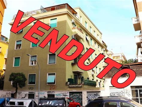 Vendita Appartamento Roma Trilocale In Via Pescara Buono Stato