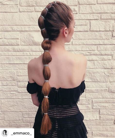 14 Brilliant Rainy Day Hairstyles To Help You Survive Fall 2023