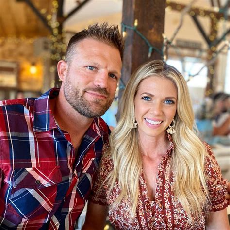 What Happened To Flip Or Flop Vegas Hosts Bristol And Aubrey Marunde