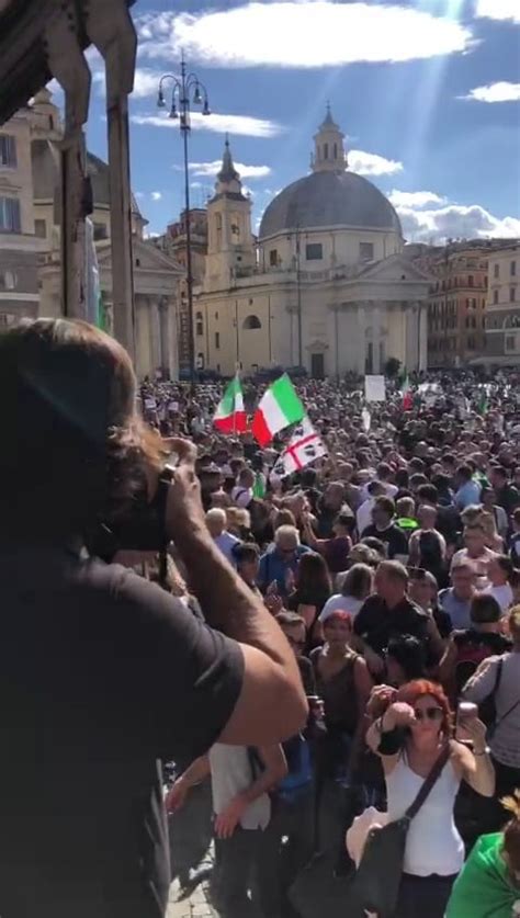 Manifestazioni In Tutta Italia Contro Il Green Pass Migliaia Di