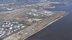 Oakland International Airport - Wikiwand