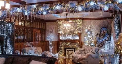 Tour Stetson Mansion and its incredible Christmas decorations