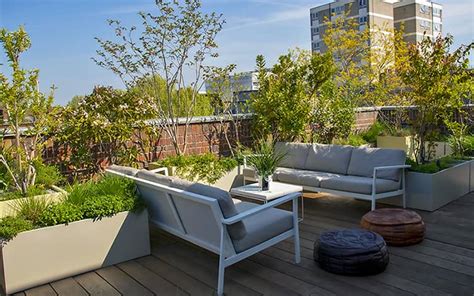 24 Modern Roof Garden Design Ideas