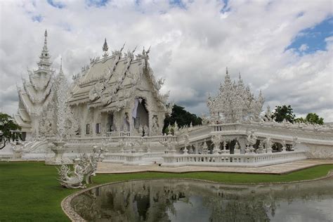 Explore Chiang Rai And The Rolling Hills Of Singha Park In Chiang Mai