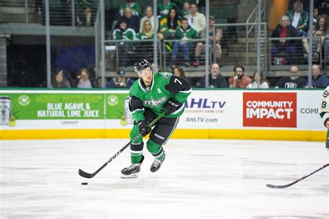 Dallas Stars Extend Defenseman Alexander Petrovic Texas Stars Ahl