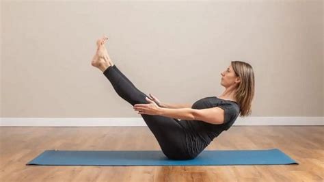 Yoga Poses महिलाओं को नियमित रूप से करने चाहिए ये 5 योगासन Yoga