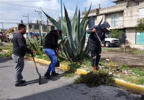 Funcionarios De Chimalhuac N Limpiaron La Calle Manuel M Ponce Como